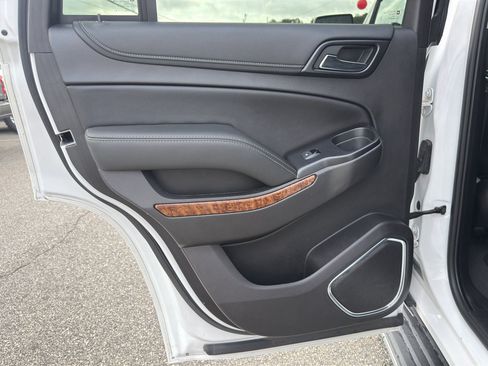 Used 2019 Chevrolet Tahoe Premier RWD image 33