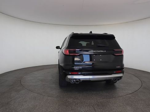 Used 2025 GMC Acadia Denali w/ Super Cruise Package FWD image 14
