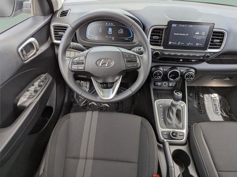 New 2026 Hyundai Venue SEL FWD image 14