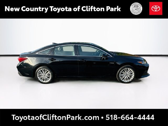 Used 2021 Toyota Avalon Limited w/ Advanced Safety Package FWD image 8