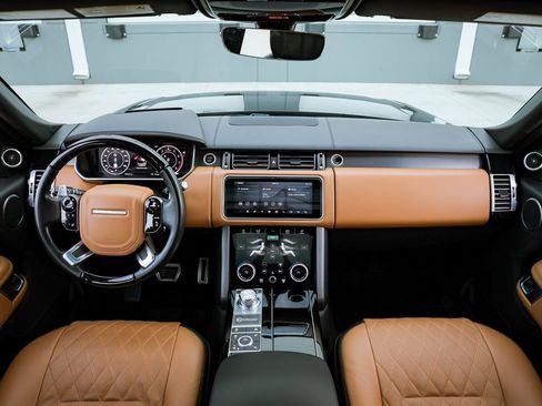 Used 2020 Land Rover Range Rover SV Autobiography Dynamic image 39