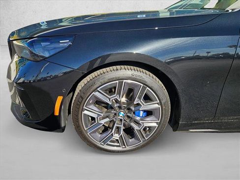 New 2026 BMW i5 eDrive40 RWD image 10