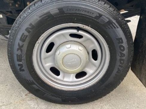 Used 2017 Ford F250 XL image 24