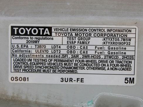 Used 2019 Toyota Tundra SR5 AWD/4WD image 23