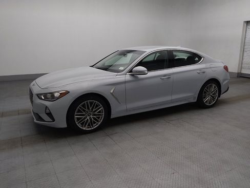 Used 2020 Genesis G70 2.0T RWD image 2