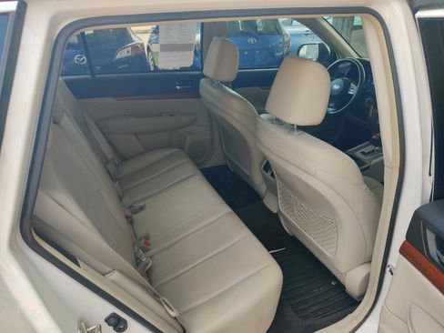 Used 2014 Subaru Outback 2.5i Limited w/ Moonroof Package AWD/4WD image 15