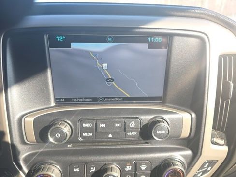 Used 2019 GMC Sierra 2500 Denali w/ Duramax Plus Package image 17