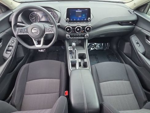 Used 2023 Nissan Sentra SV FWD image 13