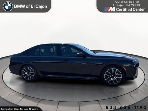 New 2026 BMW 750e xDrive 750e xDrive image 4