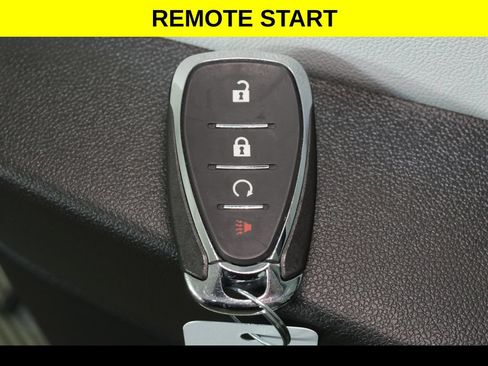 Used 2025 Chevrolet Trax LT w/ Driver Confidence Package FWD image 10