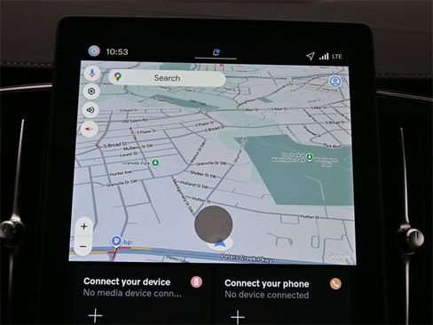 New 2026 Volvo XC90 B6 Plus w/ Protection Package Premier image 15