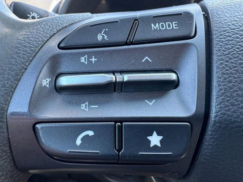 Used 2022 Hyundai Kona SEL w/ Cargo Package image 15