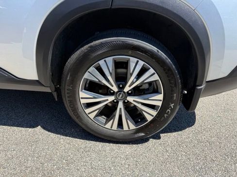 Used 2023 Nissan Rogue SV w/ SV Premium B Package AWD/4WD image 27