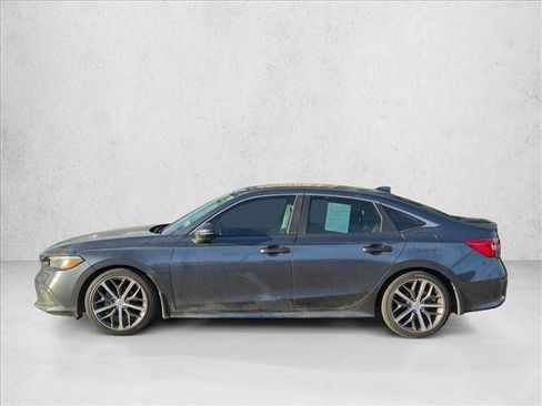 Used 2023 Honda Civic Touring image 8