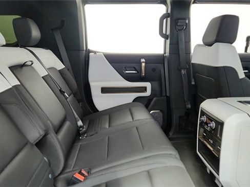 Used 2024 GMC Hummer EV 3X w/ Extreme Off-Road Package image 23