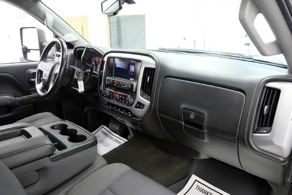 Used 2016 GMC Sierra 2500 SLE w/ SLE Preferred Package AWD/4WD image 17