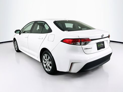 Used 2024 Toyota Corolla LE FWD image 5
