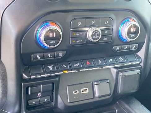 Used 2020 GMC Sierra 3500 AT4 w/ AT4 Premium Package image 14