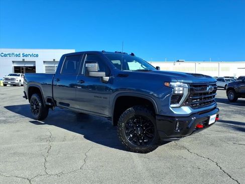 New 2026 Chevrolet Silverado 2500 LT w/ Trail Boss Package image 2