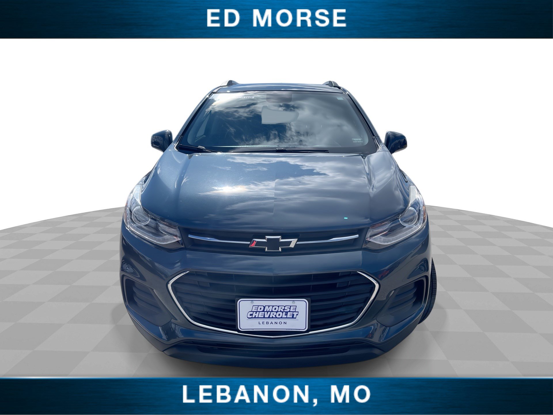 Certified 2022 Chevrolet Trax LT w/ Premium Seat Package AWD/4WD image 3