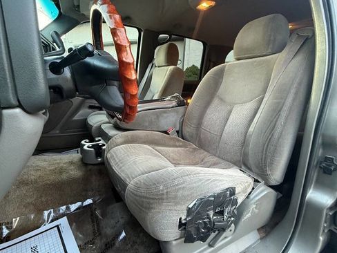 Used 2003 Chevrolet Suburban LS AWD/4WD image 12