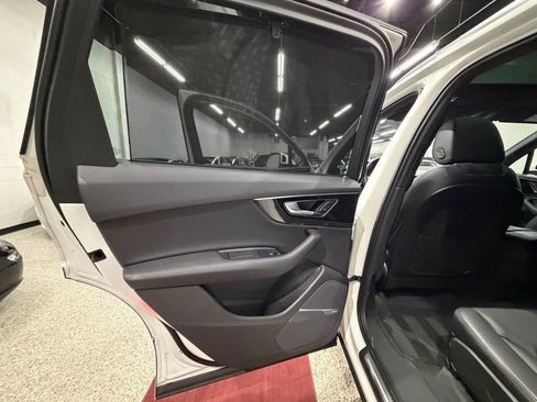 Used 2017 Audi Q7 2.0T Premium Plus AWD/4WD image 22