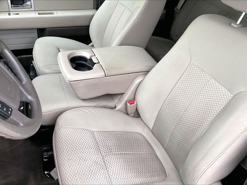 Used 2009 Ford F150 XLT image 15