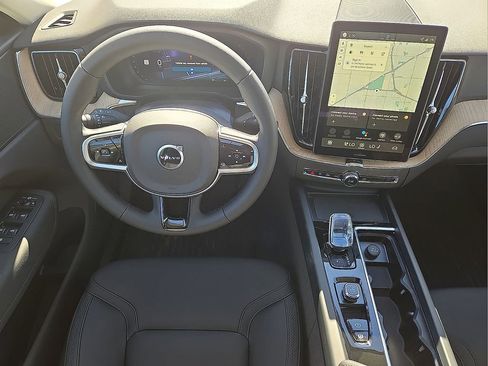 New 2026 Volvo XC60 B5 Plus w/ Protection Package Premier image 18