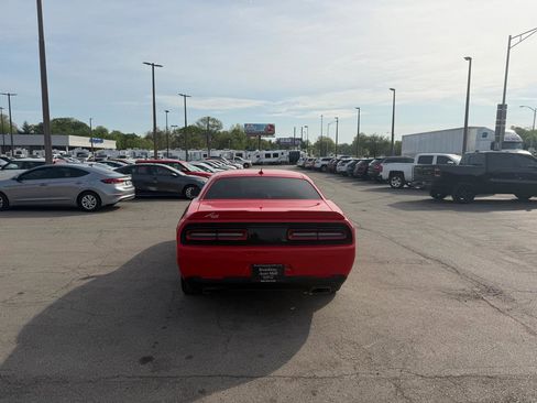 Used 2015 Dodge Challenger R/T Plus RWD image 4