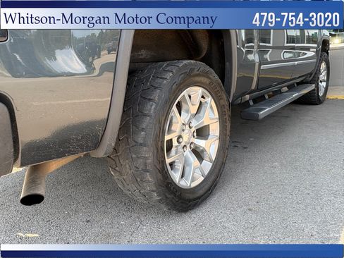Used 2018 GMC Sierra 1500 SLT w/ SLT Premium Package AWD/4WD image 38