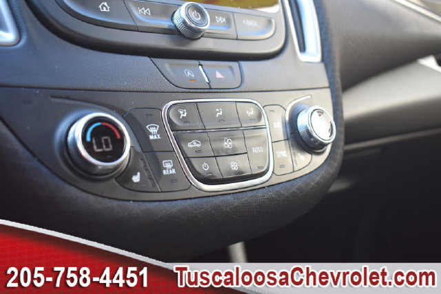 Certified 2025 Chevrolet Malibu LT FWD image 36