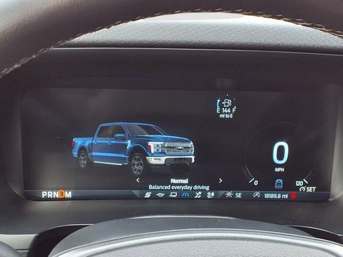 Used 2025 Ford F150 XLT w/ Equipment Group 301A Standard image 18