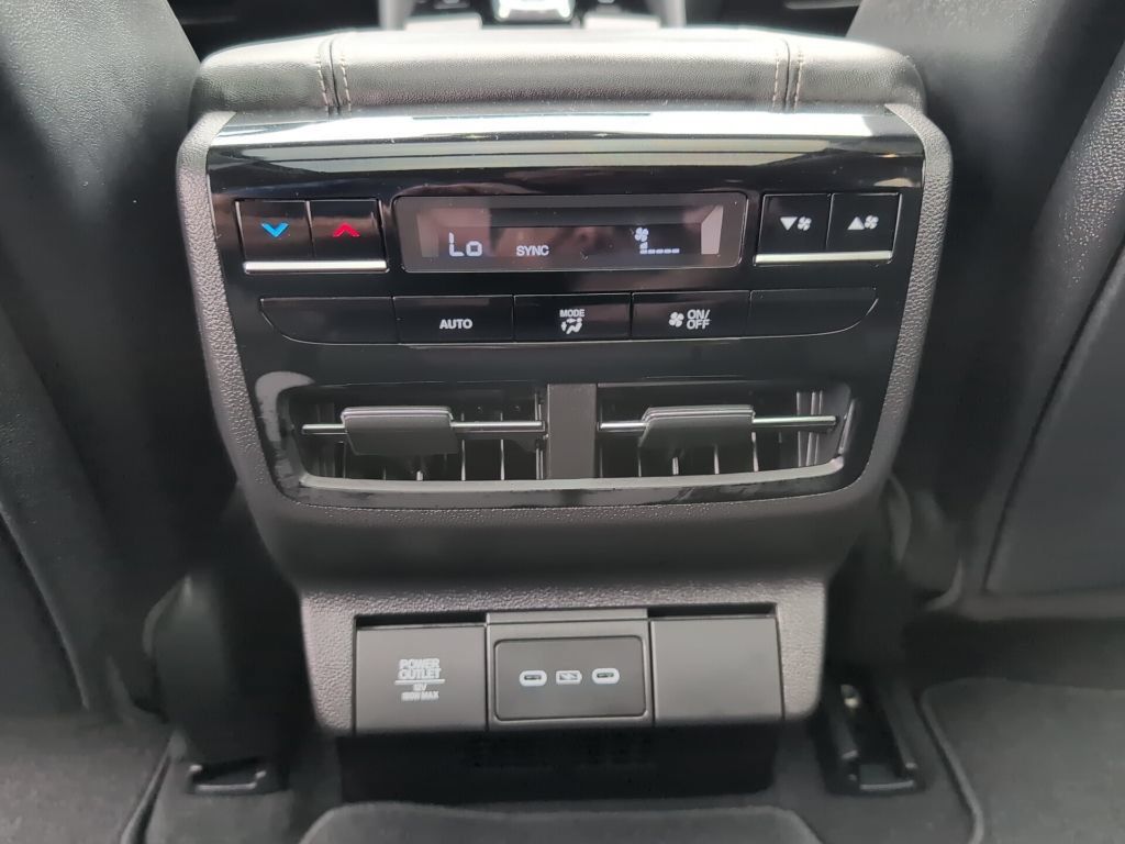 Certified 2026 Acura MDX w/ Technology Package AWD/4WD image 41