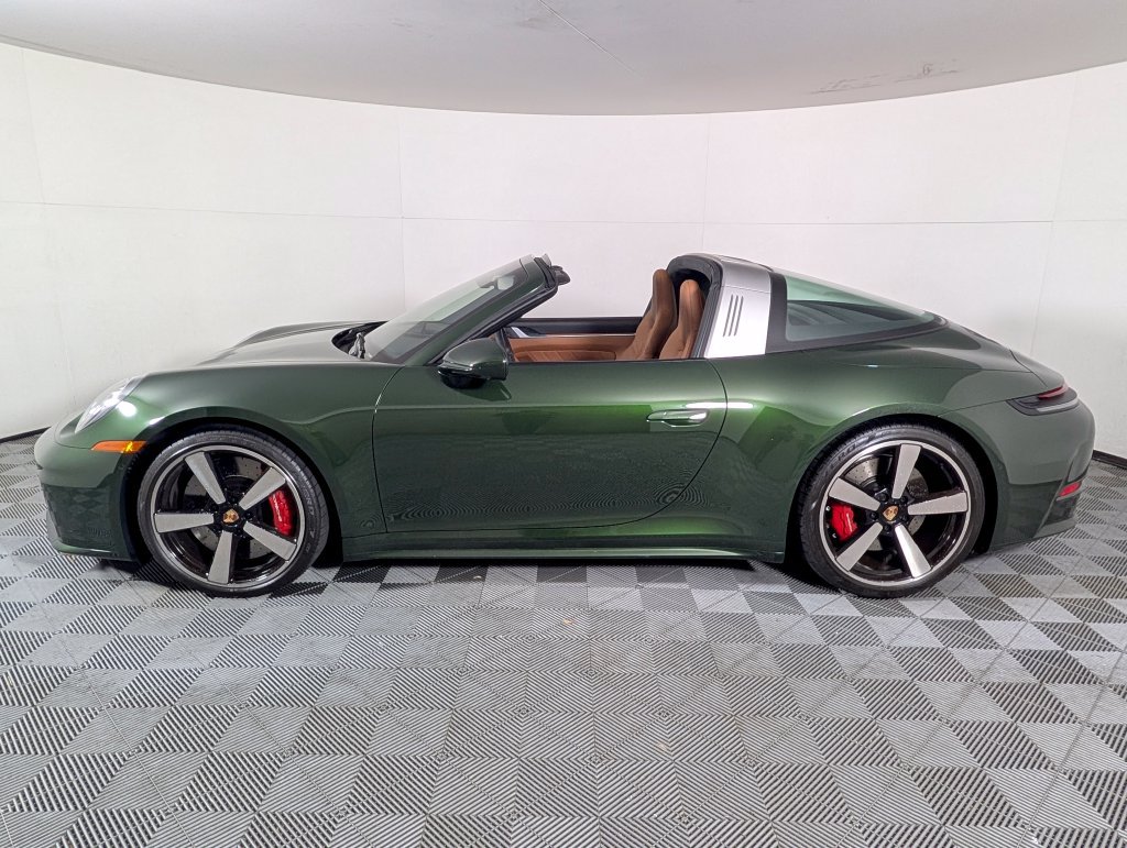 Certified 2026 Porsche 911 Targa 4S AWD/4WD image 2