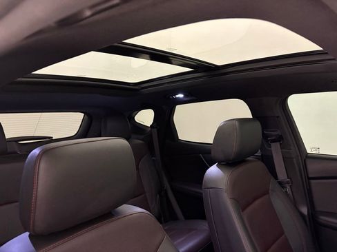Certified 2021 Chevrolet Blazer RS w/ Driver Confidence II Package FWD image 18