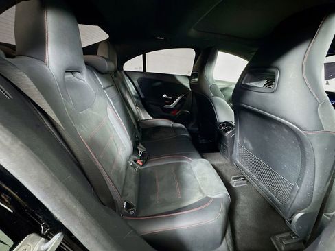 Used 2023 Mercedes-Benz CLA 250 image 32