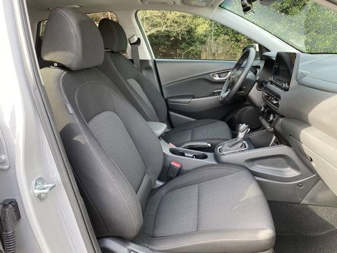 Used 2023 Hyundai Kona SEL w/ Convenience Package image 34