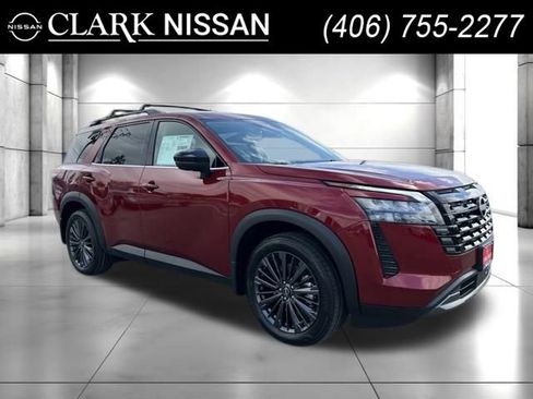 New 2026 Nissan Pathfinder SL w/ SL Premium Package AWD/4WD image 1