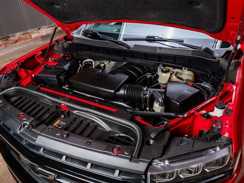 Used 2019 Chevrolet Silverado 1500 LT Trail Boss image 40