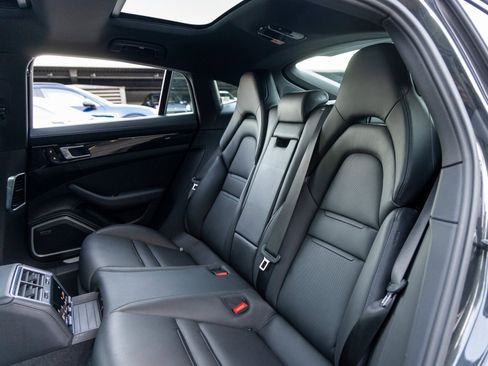 Certified 2023 Porsche Panamera image 46