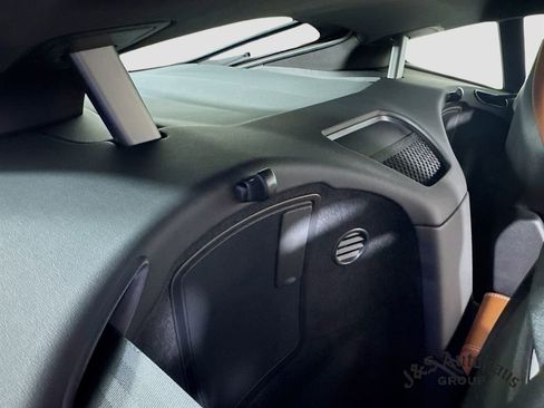 Used 2021 Jaguar F-TYPE Coupe image 32