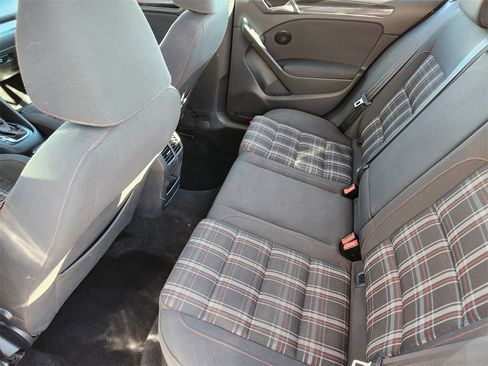Used 2012 Volkswagen GTI 4-Door image 18