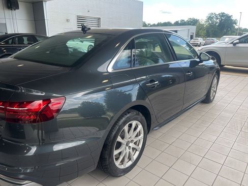Used 2022 Audi A4 2.0T Premium w/ Convenience Package AWD/4WD image 3