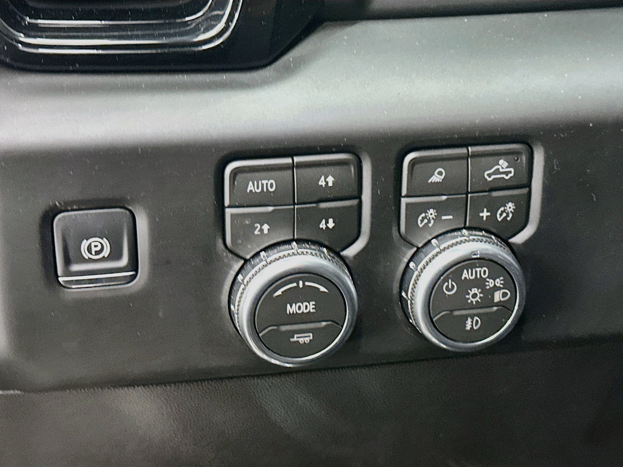 Used 2026 GMC Sierra 1500 AT4 AWD/4WD image 17