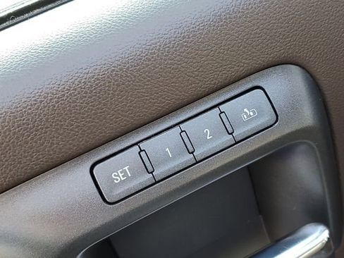 Used 2018 GMC Sierra 1500 SLT image 26