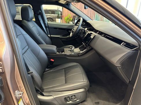 New 2025 Land Rover Range Rover Evoque Dynamic SE image 15