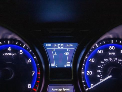 Used 2015 Hyundai Veloster Turbo image 5