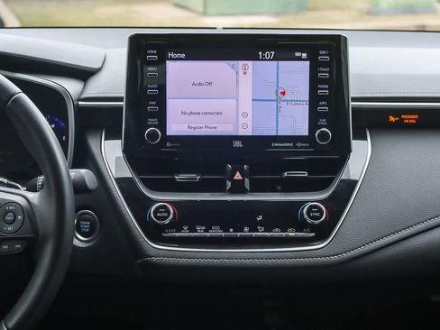 Used 2021 Toyota Corolla XSE image 12