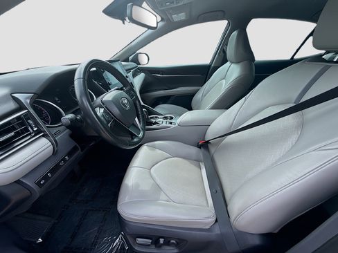 Used 2023 Toyota Camry XLE AWD/4WD image 16