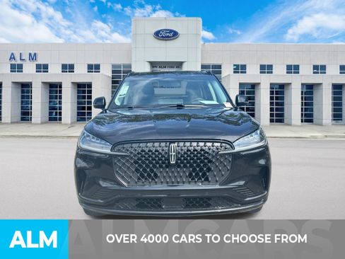 Used 2025 Lincoln Aviator AWD w/ Jet Appearance Package image 2